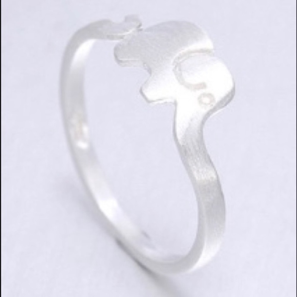 Adjustable silver elephant ring